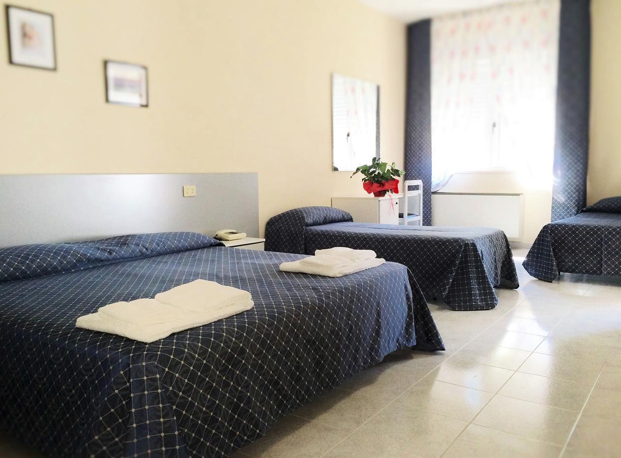 Hotel Diamante Ferrandina Bagian luar foto