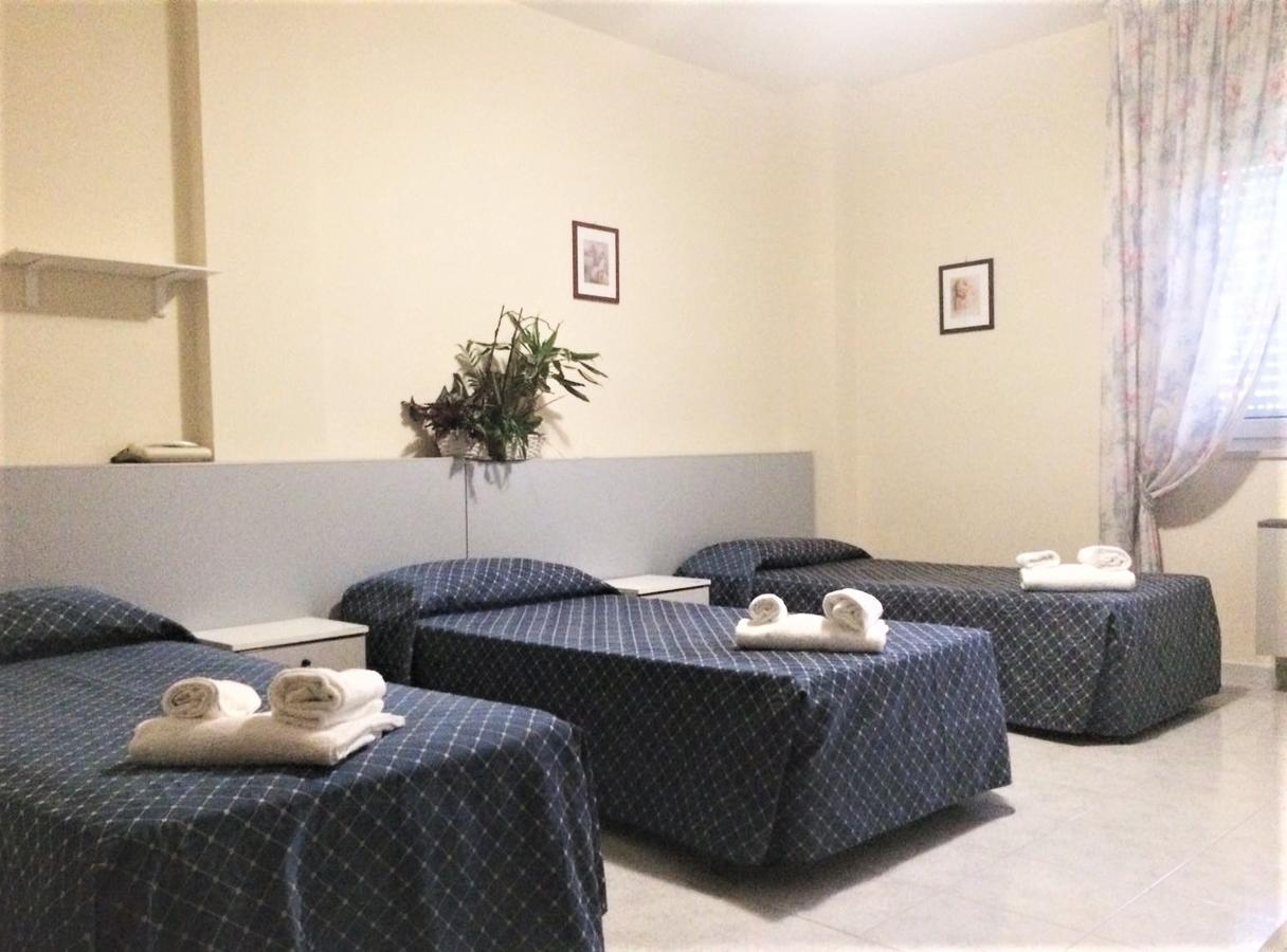 Hotel Diamante Ferrandina Bagian luar foto